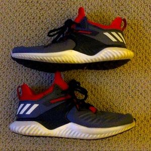 Adidas Alpha Bounce Cross Trainers